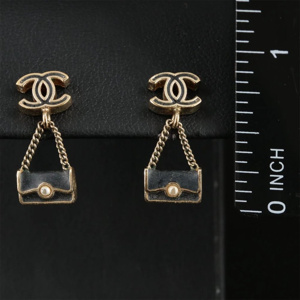 SOLD - Chanel Faux Pearl & Enamel Handbag Drop Earrings - Picture 2 of 10